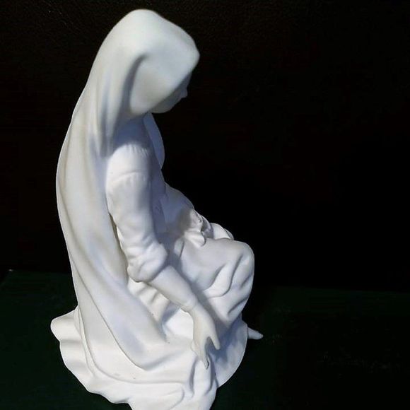 90"s Porcelain  Bisque Lenox The Nativity HOLY FAMILY 2 Piece Set Christmas Gift - Picture 10 of 12